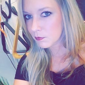 Meet your Posher, Tiffany